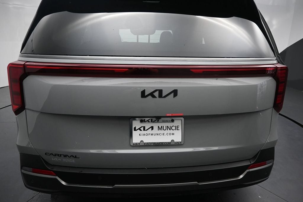 2027 Kia Carnival SX