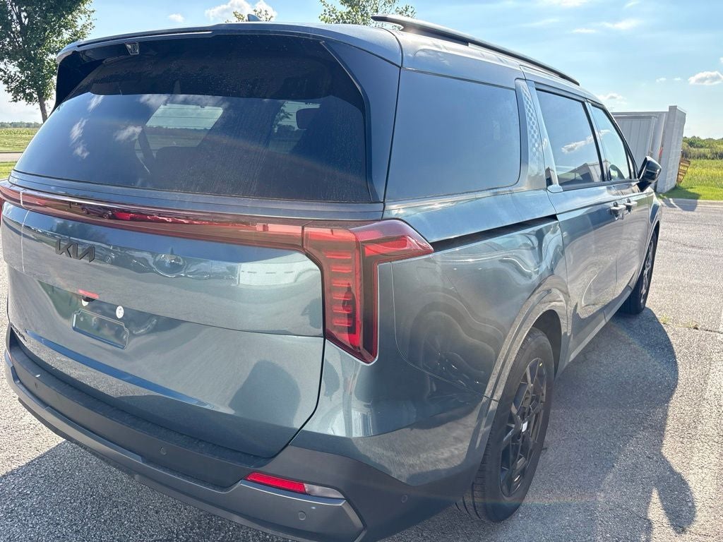 2027 Kia Carnival SX