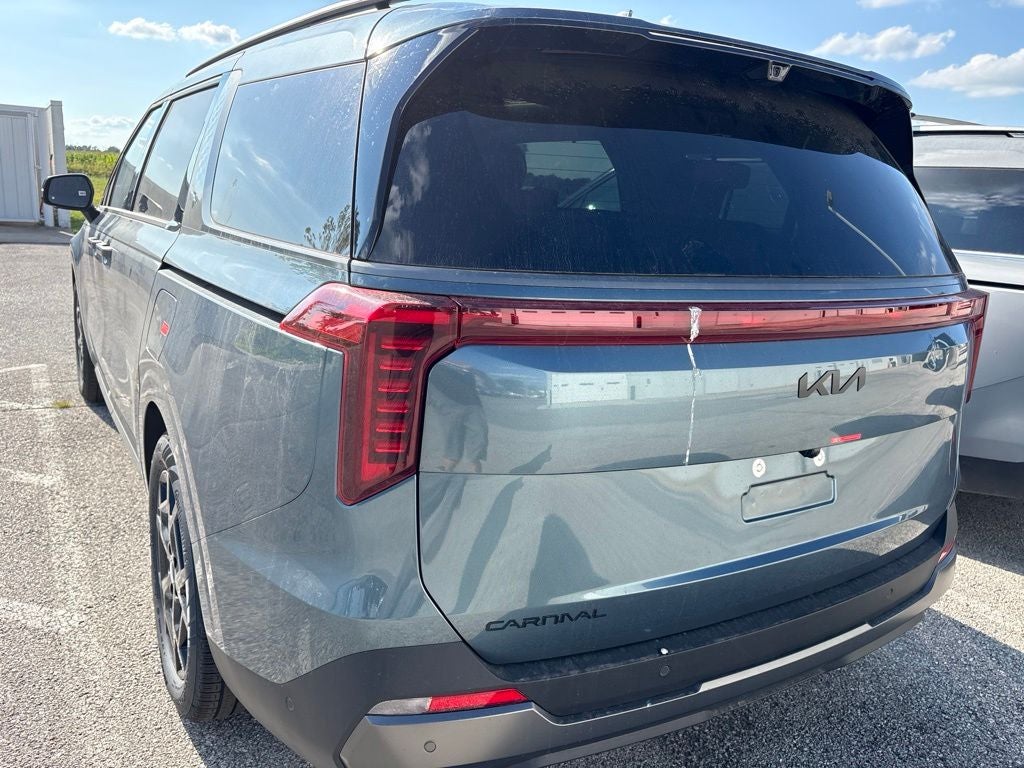 2027 Kia Carnival SX