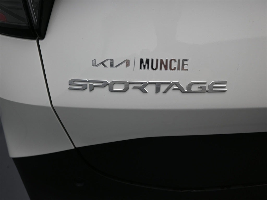 2026 Kia Sportage Hybrid S