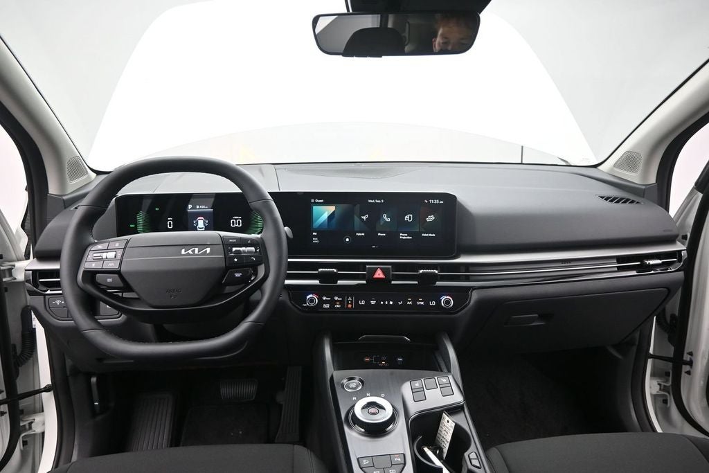 2026 Kia Sportage Hybrid S