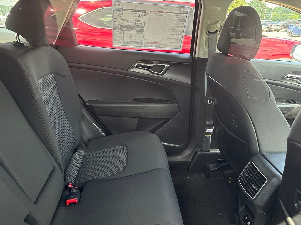 2027 Kia Sportage Hybrid S