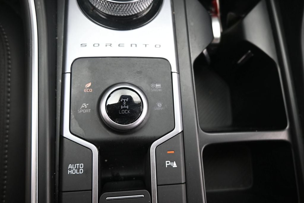 2025 Kia Sorento Hybrid EX