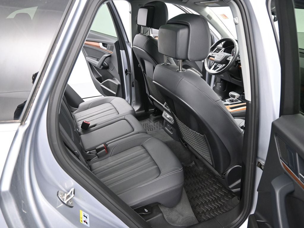 2023 Audi Q5 45 S line Premium quattro