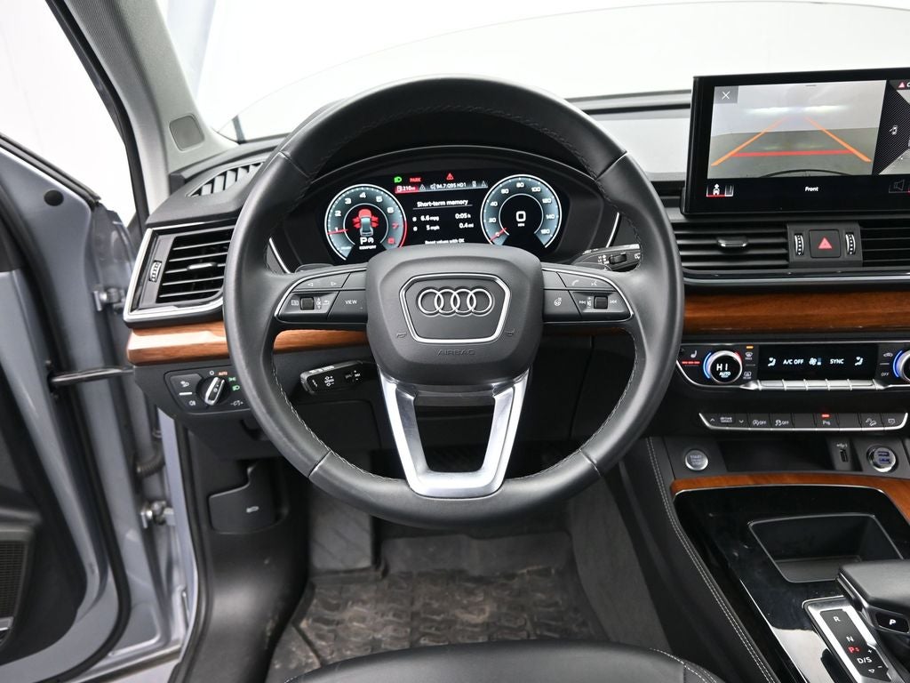2023 Audi Q5 45 S line Premium quattro