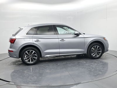 2023 Audi Q5 45 S line Premium quattro