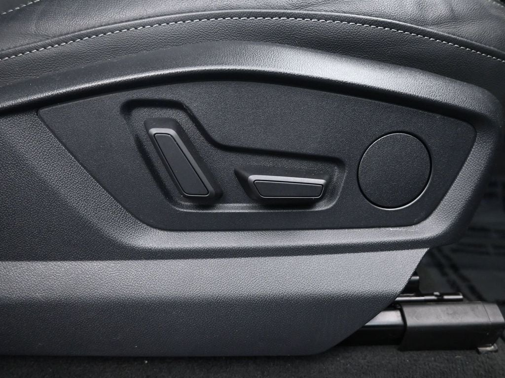 2025 Audi Q7 55 Premium Plus quattro