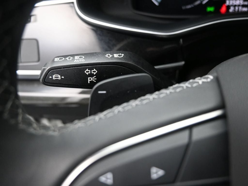 2025 Audi Q7 55 Premium Plus quattro