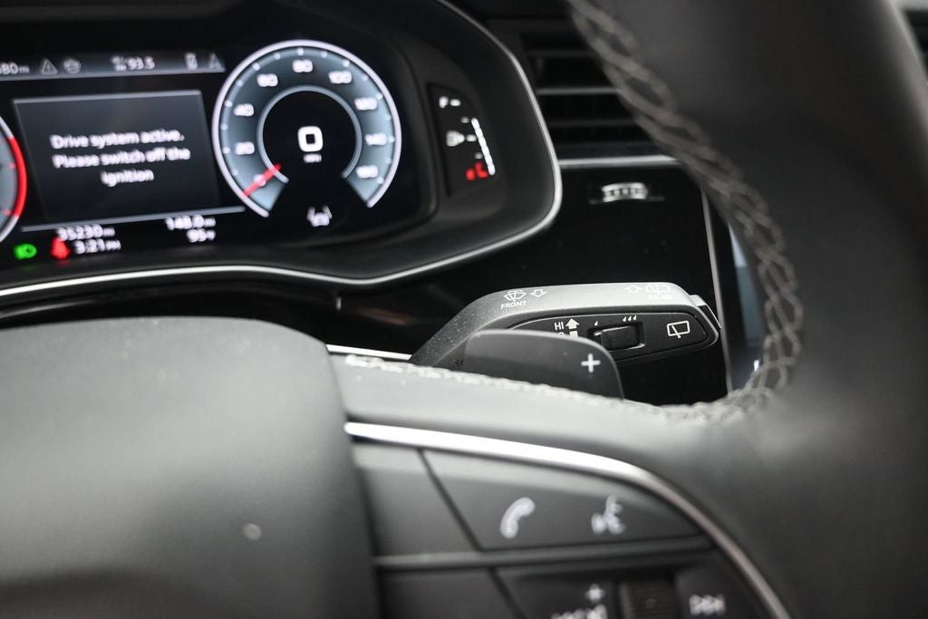 2025 Audi Q7 55 Premium Plus quattro