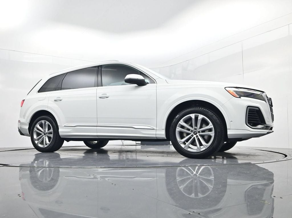 2025 Audi Q7 55 Premium Plus quattro