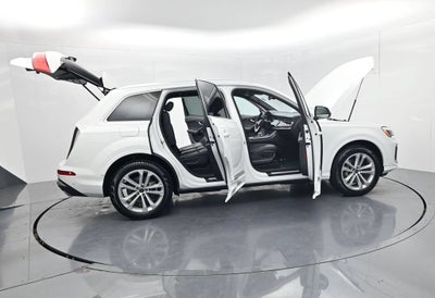 2025 Audi Q7 55 Premium Plus quattro