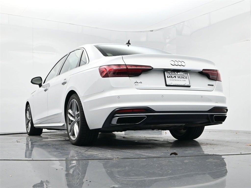 2023 Audi A4 45 S line Premium Plus quattro