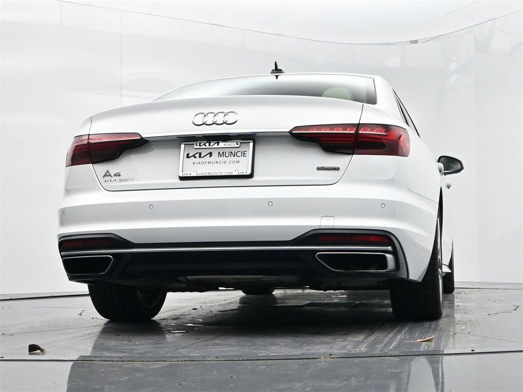 2023 Audi A4 45 S line Premium Plus quattro
