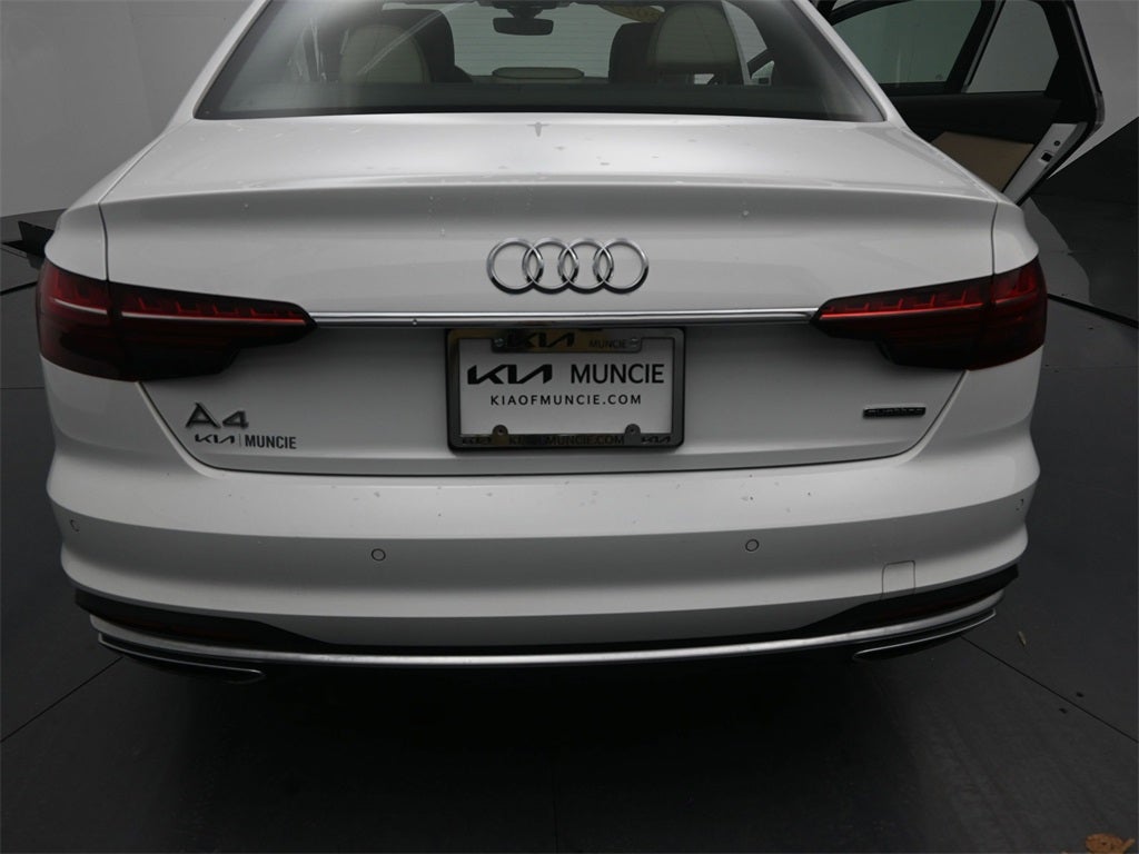 2023 Audi A4 45 S line Premium Plus quattro