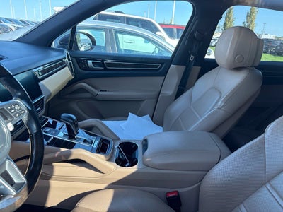 2019 Porsche Cayenne Base