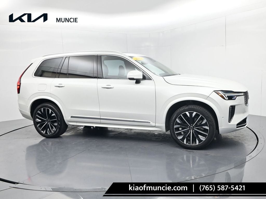 2025 Volvo XC90 B5 Plus 2025.5