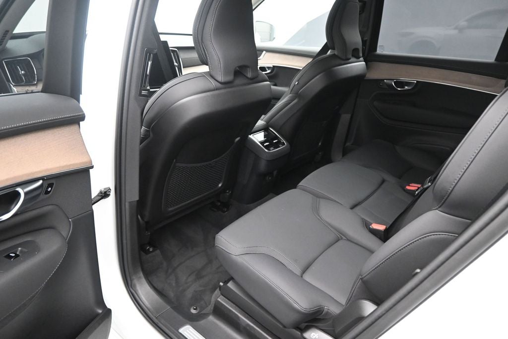 2025 Volvo XC90 B5 Plus 2025.5