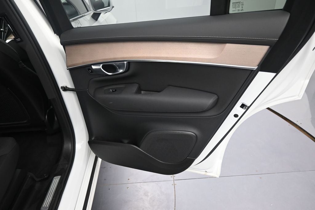 2025 Volvo XC90 B5 Plus 2025.5