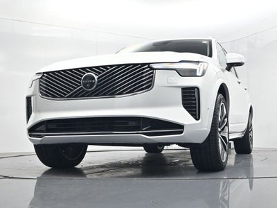 2025 Volvo XC90 B5 Plus 2025.5