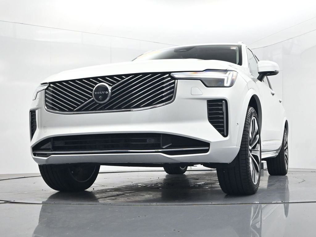 2025 Volvo XC90 B5 Plus 2025.5