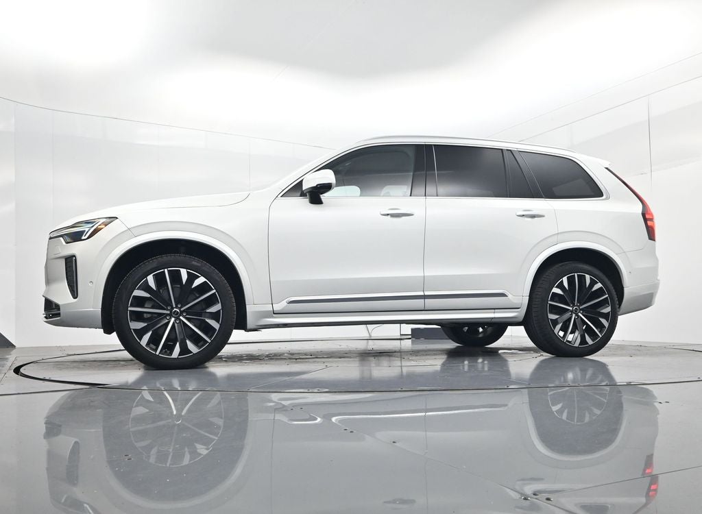 2025 Volvo XC90 B5 Plus 2025.5
