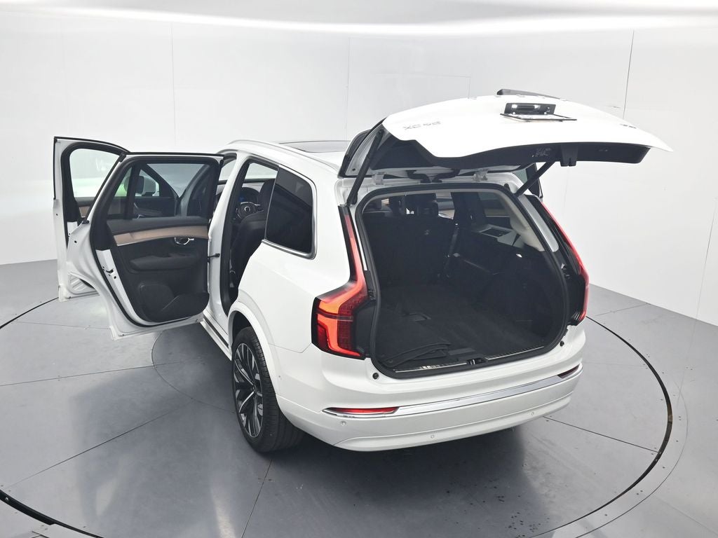 2025 Volvo XC90 B5 Plus 2025.5