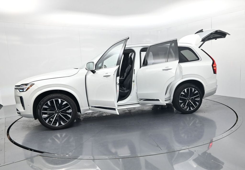 2025 Volvo XC90 B5 Plus 2025.5