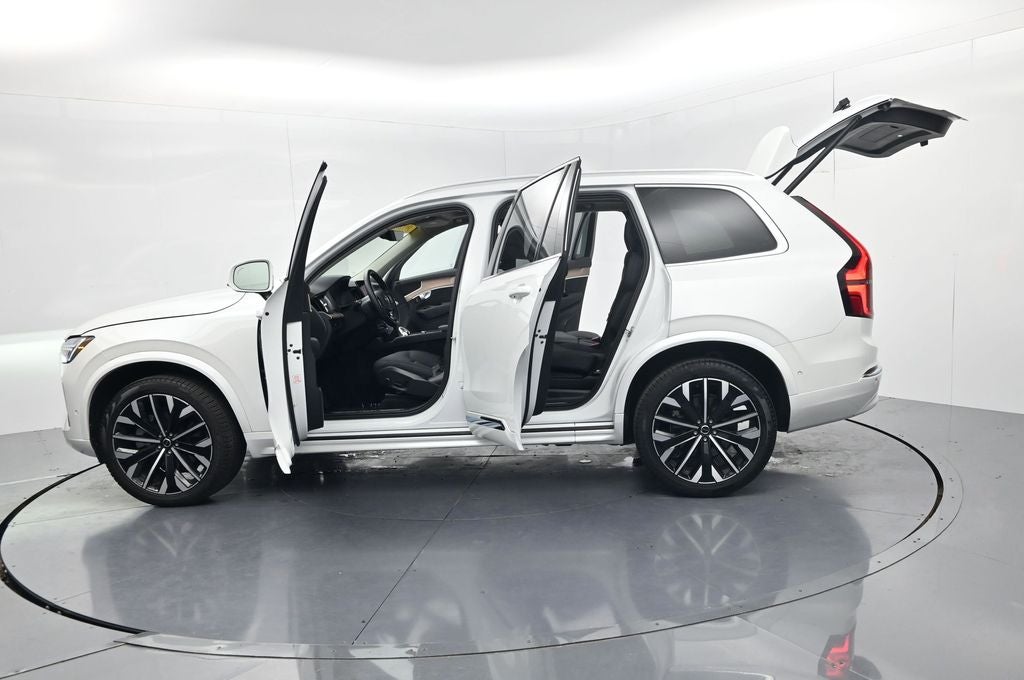 2025 Volvo XC90 B5 Plus 2025.5