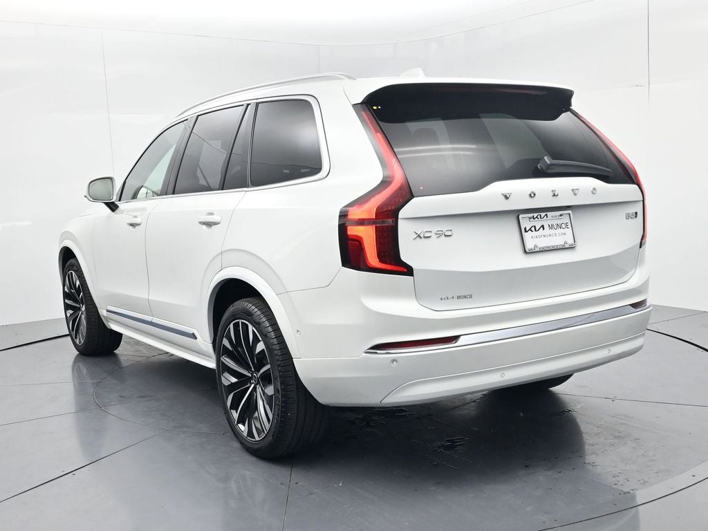2025 Volvo XC90 B5 Plus 2025.5