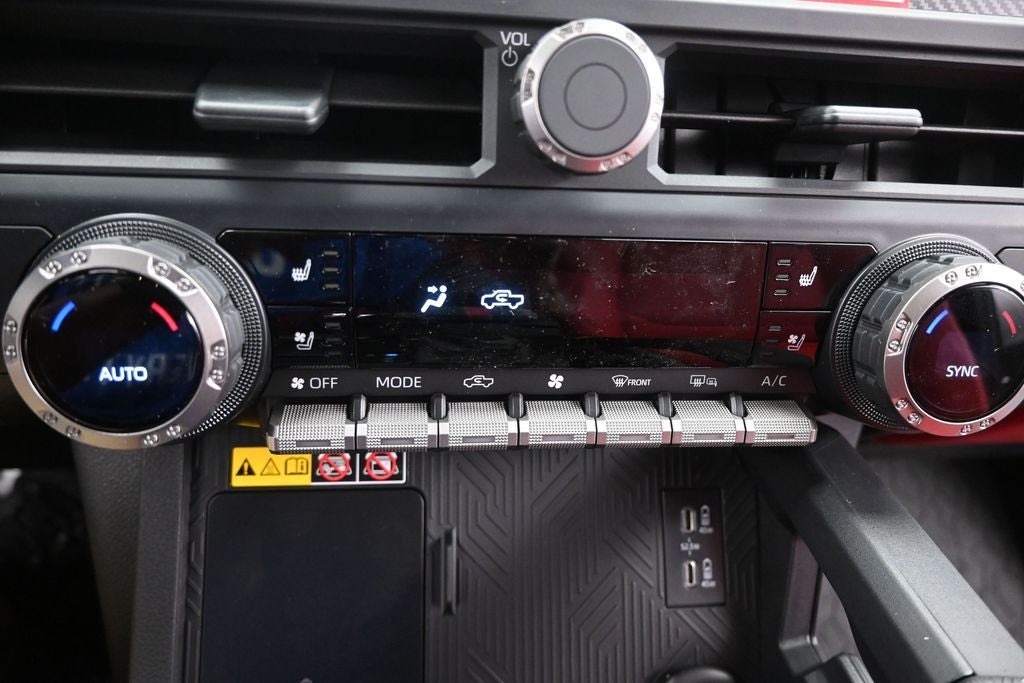 2026 Toyota Tacoma i-FORCE MAX Tacoma TRD Pro