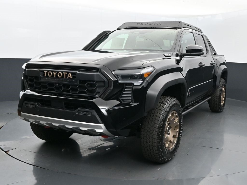 2025 Toyota Tacoma i-FORCE MAX Tacoma Trailhunter