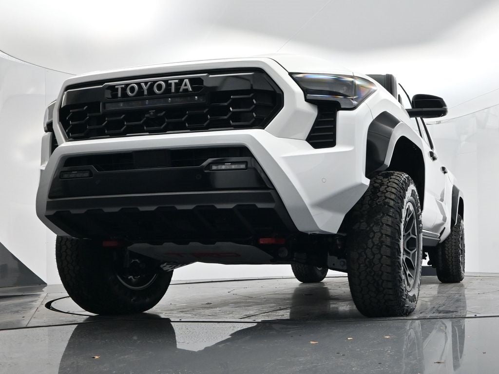 2025 Toyota Tacoma i-FORCE MAX Tacoma TRD Pro