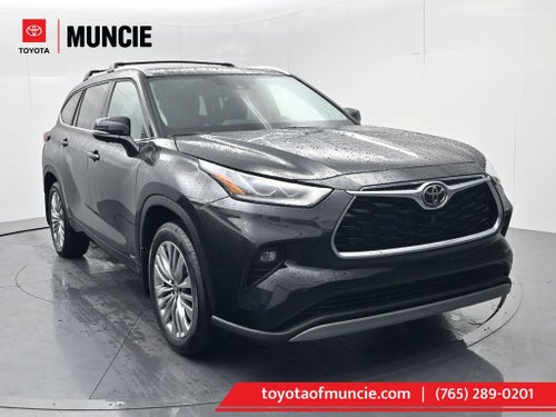 2026 Toyota Highlander Hybrid Platinum