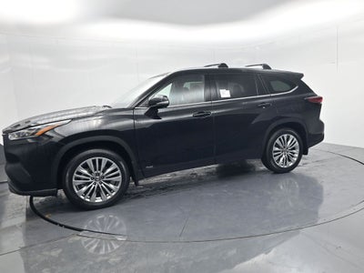 2026 Toyota Highlander Hybrid Platinum