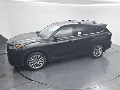 2026 Toyota Highlander Hybrid Platinum