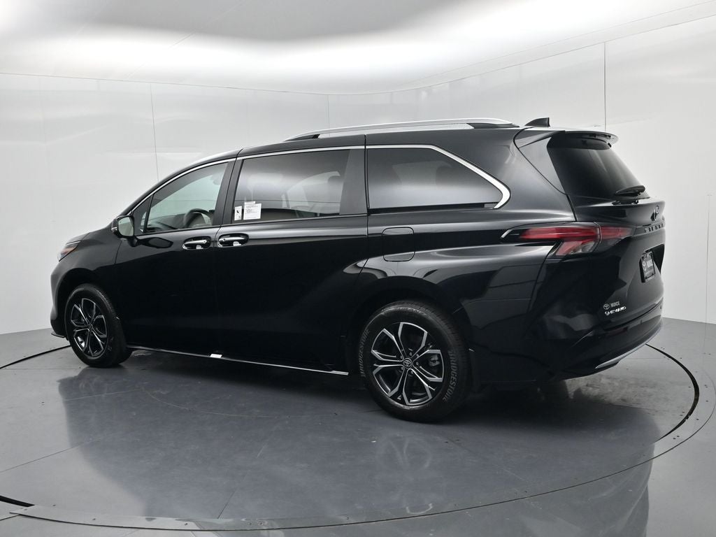 2026 Toyota Sienna Platinum
