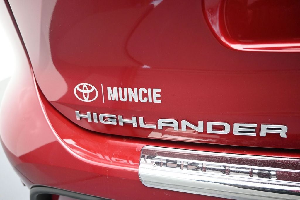 2026 Toyota Highlander Platinum