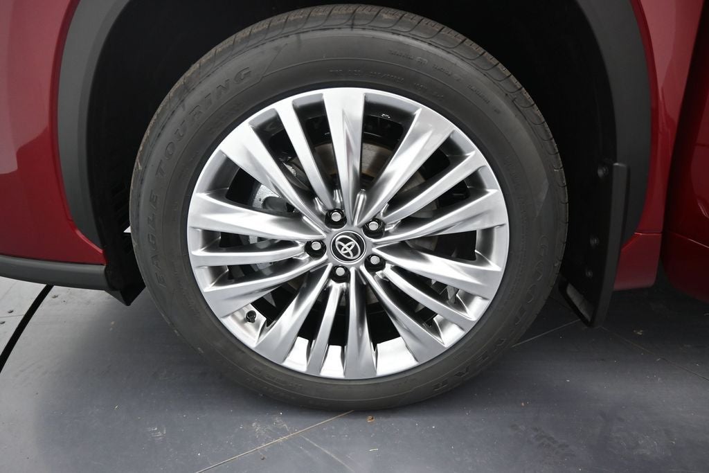 2026 Toyota Highlander Platinum