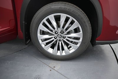 2026 Toyota Highlander Platinum