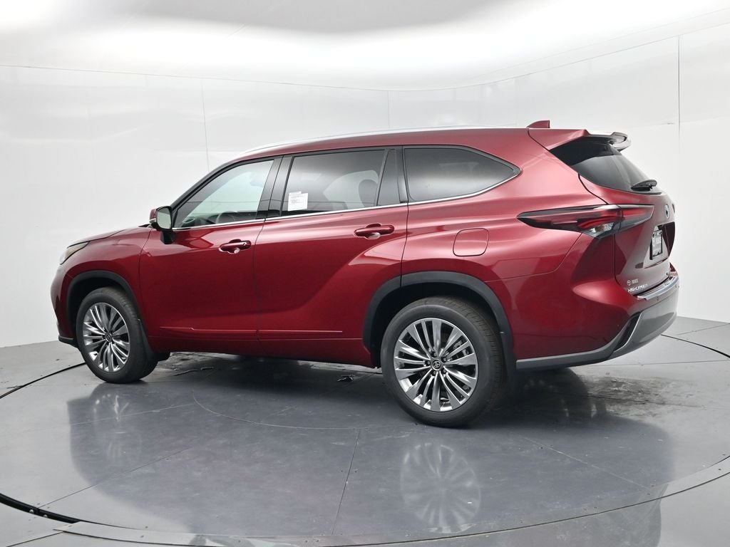 2026 Toyota Highlander Platinum