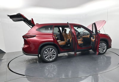 2026 Toyota Highlander Platinum