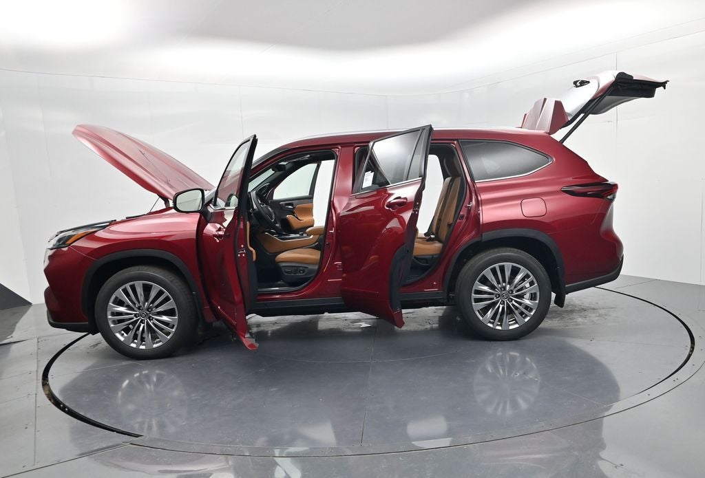 2026 Toyota Highlander Platinum