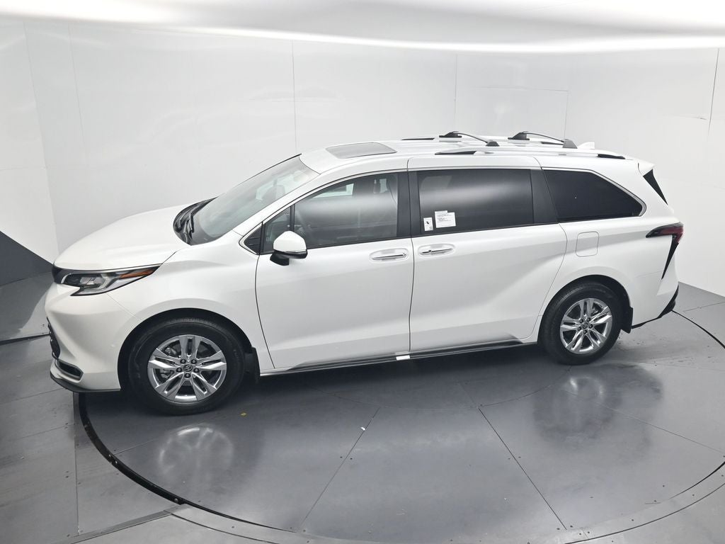 2026 Toyota Sienna Limited