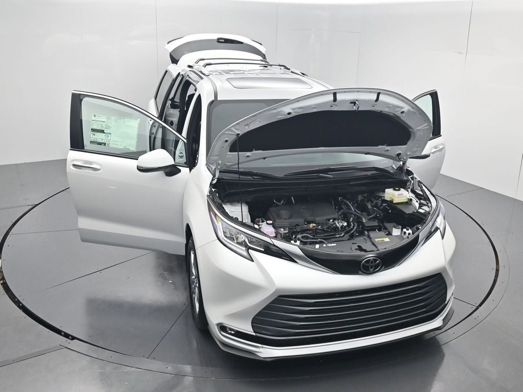 2026 Toyota Sienna Limited