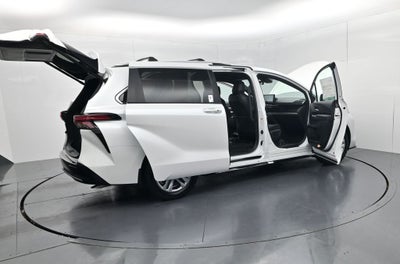 2026 Toyota Sienna Limited