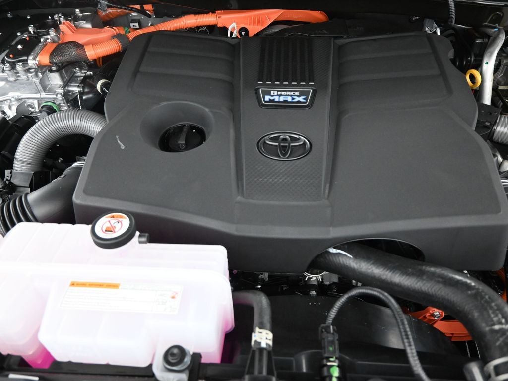 2026 Toyota Tundra i-FORCE MAX Tundra Platinum