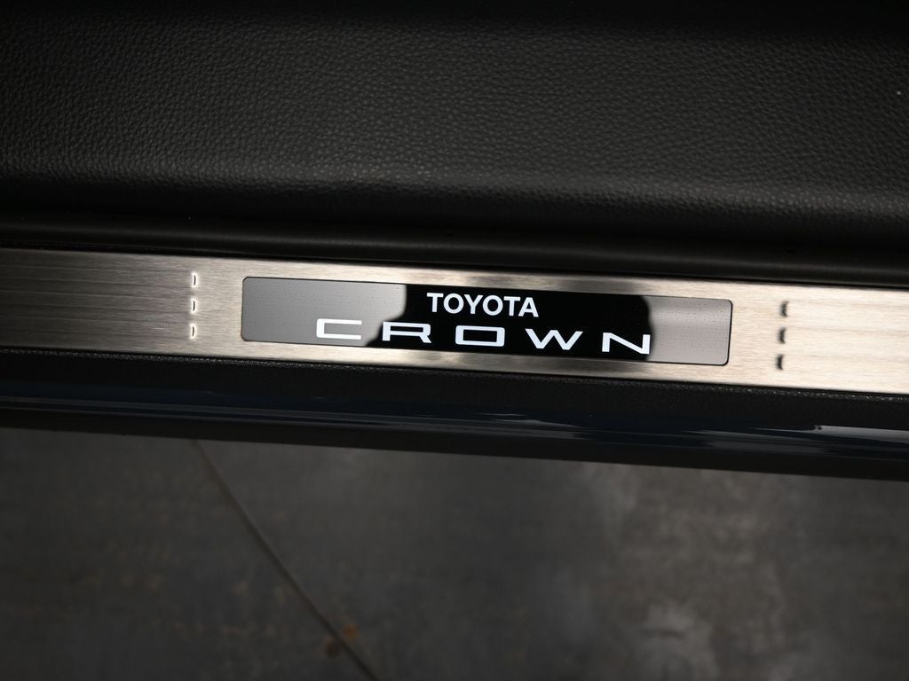 2026 Toyota Toyota Crown XLE