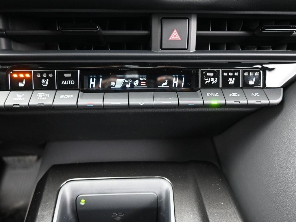 2026 Toyota Toyota Crown XLE