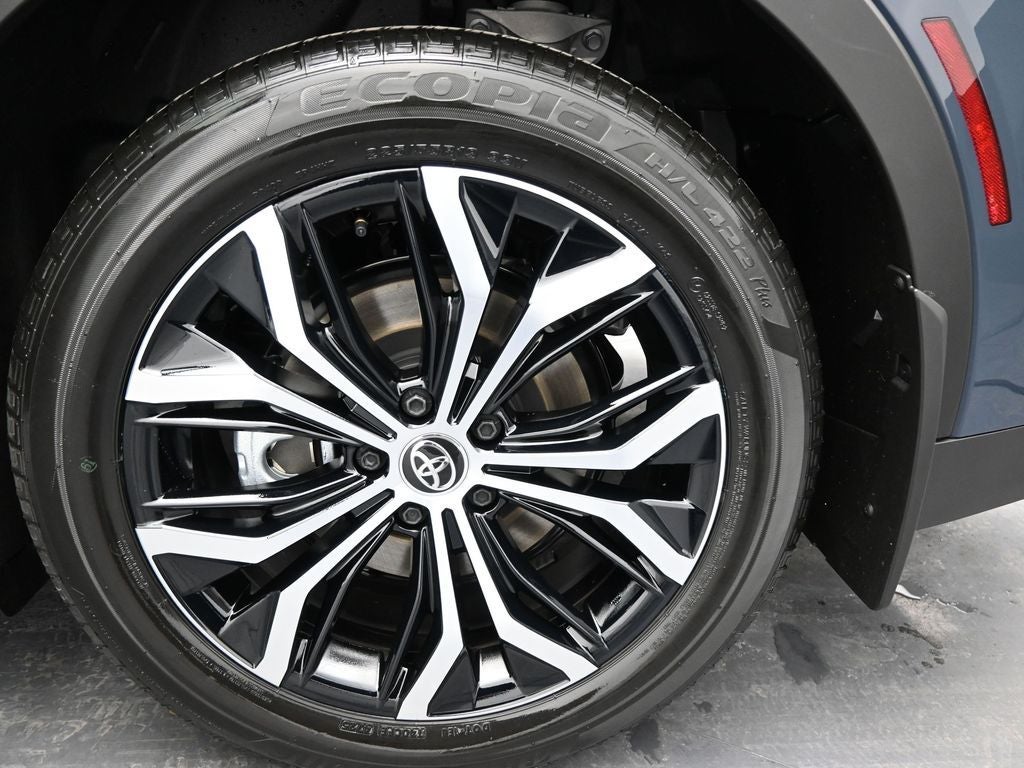 2026 Toyota Toyota Crown XLE