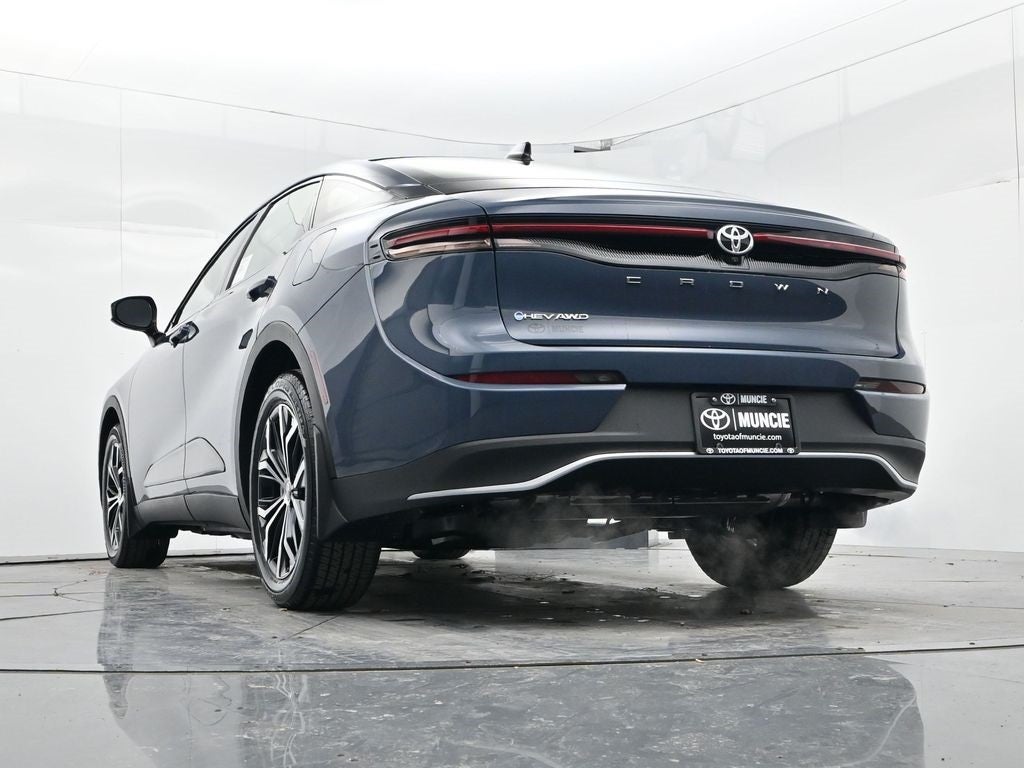 2026 Toyota Toyota Crown XLE